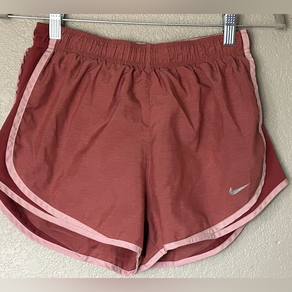 Nike Dri-Fit Running Athletic Workout Summer Athleisure Shorts Size M